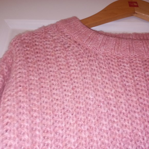 Cropped Pink American Eagle Sweater - Picture 3 of 3
